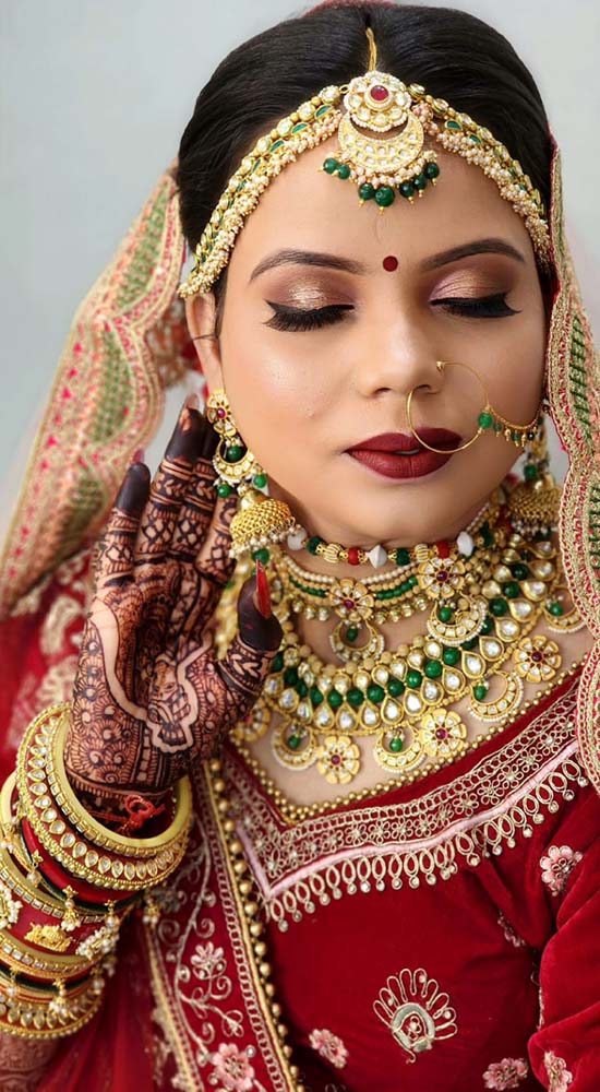 Best Beauty Parlour in Anand Gujarat