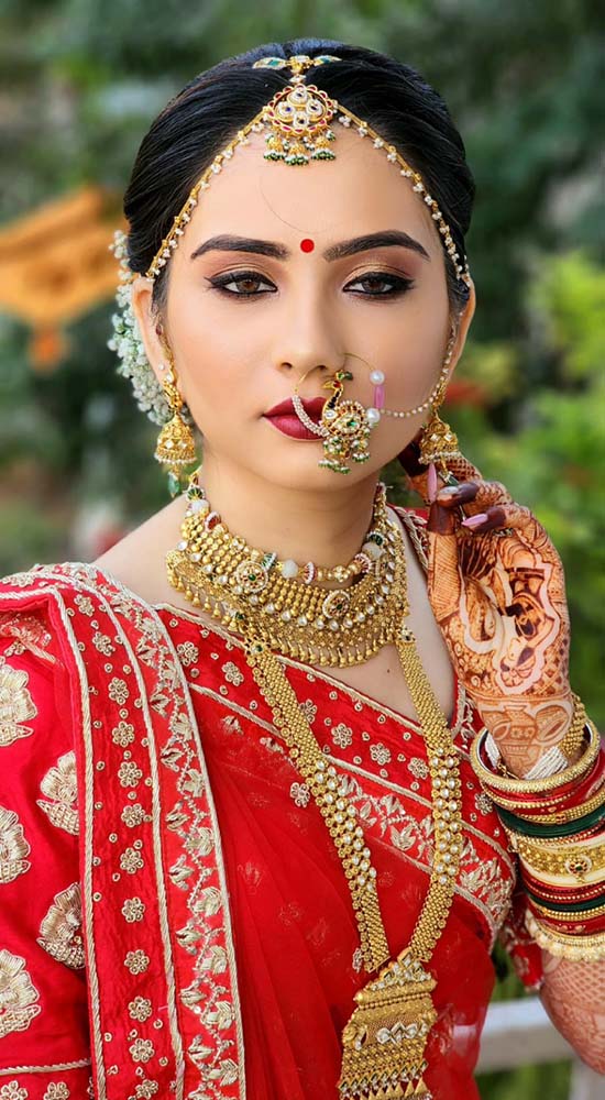 Best Beauty Parlour in Anand Gujarat