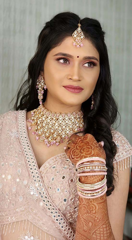 Best Beauty Parlour in Anand Gujarat