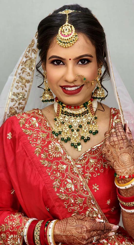 Best Beauty Parlour in Anand Gujarat