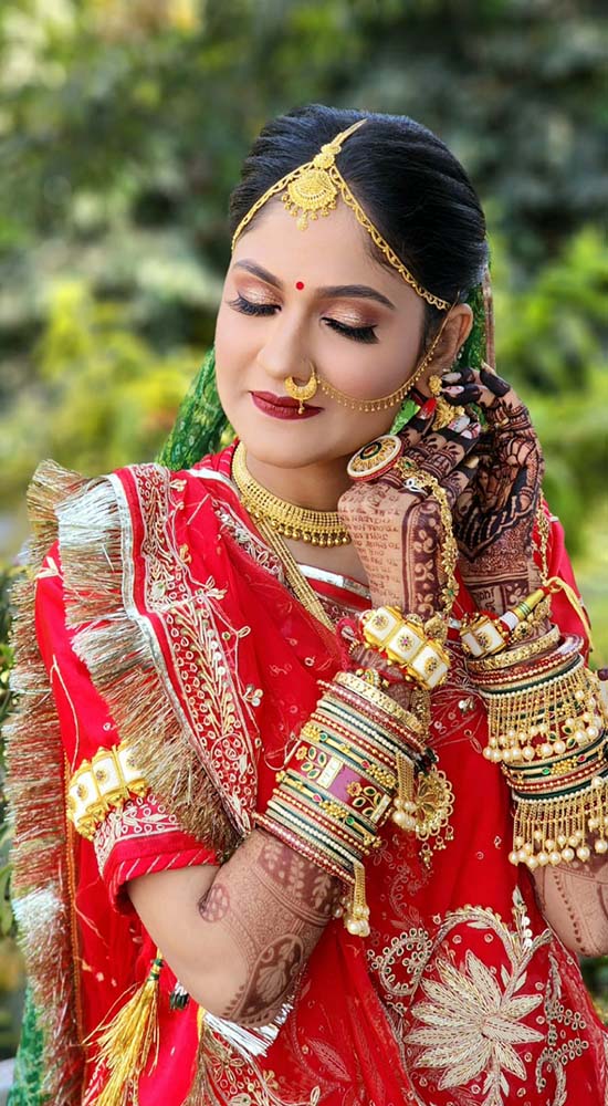 Best Beauty Parlour in Anand Gujarat
