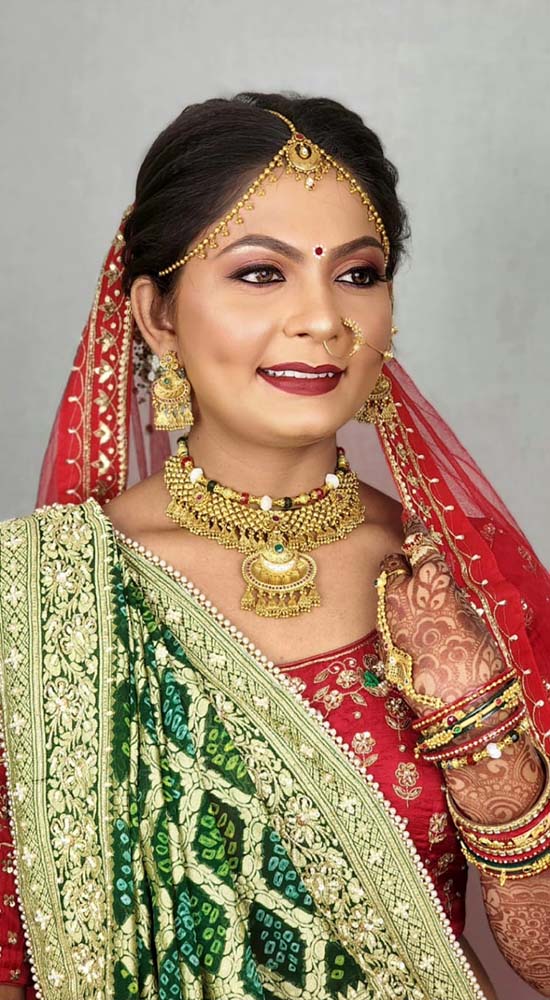 Best Beauty Parlour in Anand Gujarat