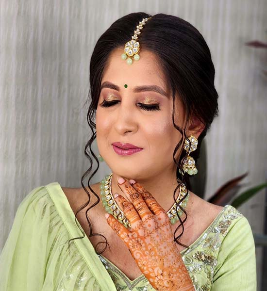 Best Beauty Parlour in Anand Gujarat